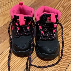 Girl Nike Sneakers